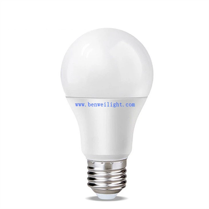 หลอดไฟ LED 12v 5 วัตต์