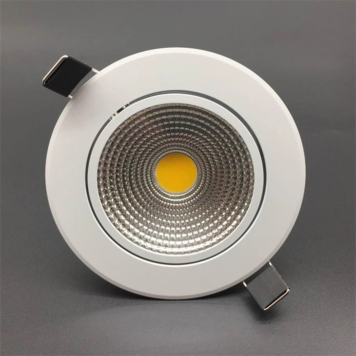 ดาวน์ไลท์ LED แบบฝังที่หรูหรา