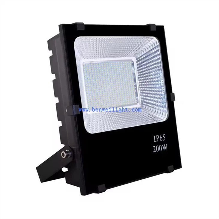 Playground LED Floodlight (3)