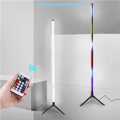 โคมไฟตั้งพื้น RGB มุมสำหรับห้องนอนและห้องเกมแสงโดยรอบ